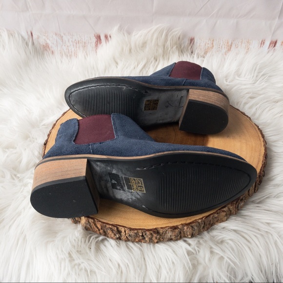 AMEN Heart and Sole Blue Suede Ankle Boots Women Size 4 - Picture 4 of 14